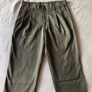 Cherokee Men's Dark Olive Chinos